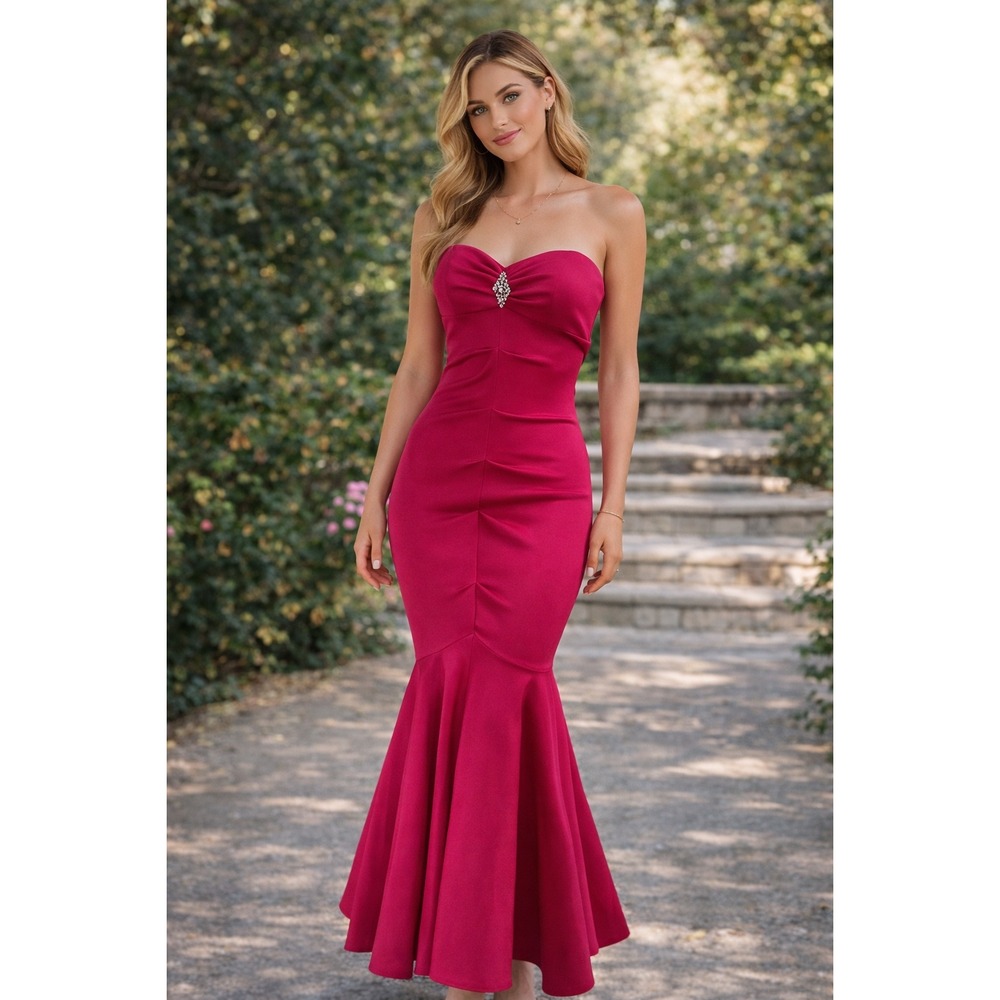 Xscape Fuschia Pink Strapless Ruched Mermaid Maxi Long Gown XS5885C $258 Size 2